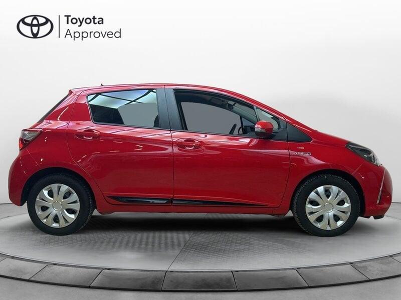 Toyota Yaris 1.5 hybrid Active