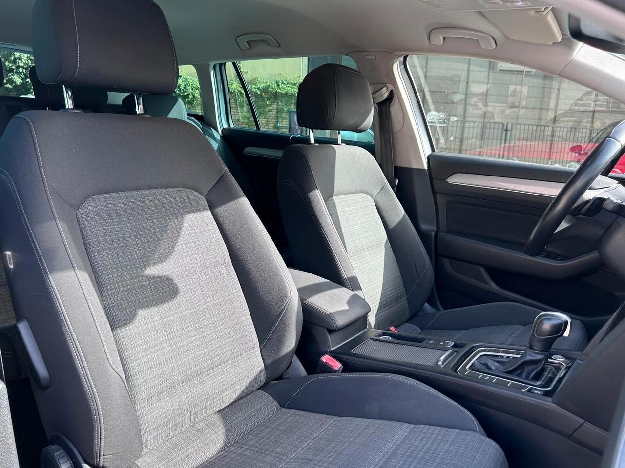 Volkswagen Passat Variant 1.6 TDI SCR DSG Business BMT