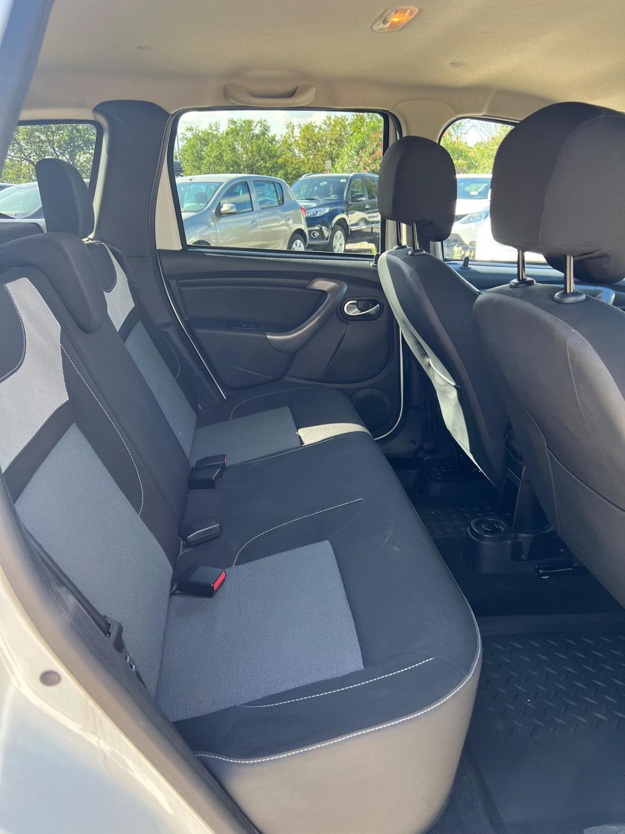 Dacia Duster 1.6 GPL Lauréate PERMUTE RATE GARANZIA