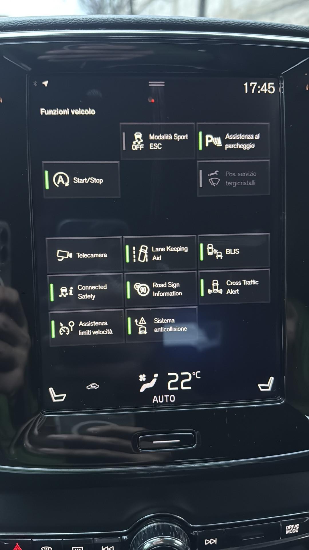 Volvo XC40 D3 AWD Geartronic R-design 4x4