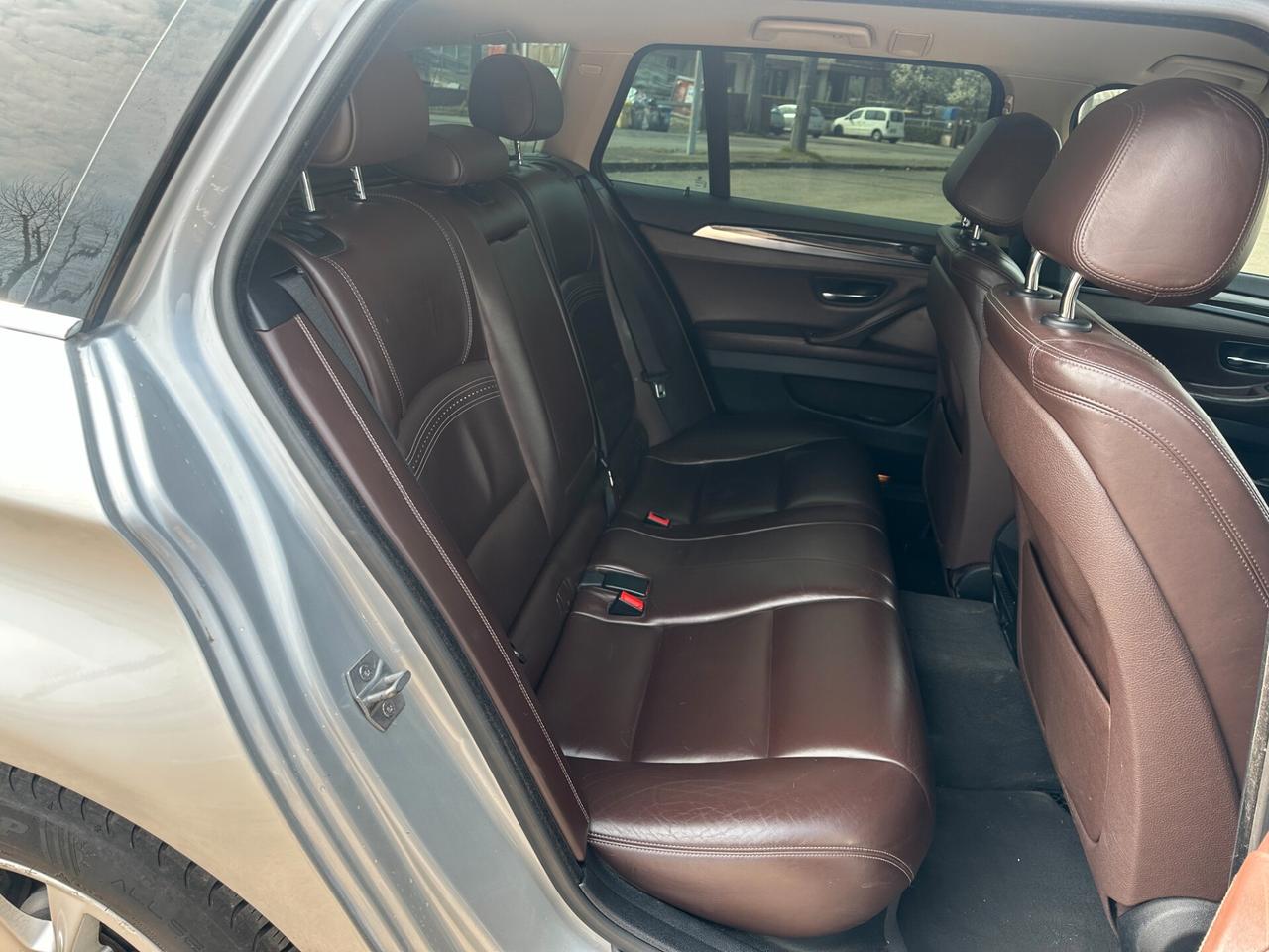 Bmw 520 520d xDrive Touring Luxury