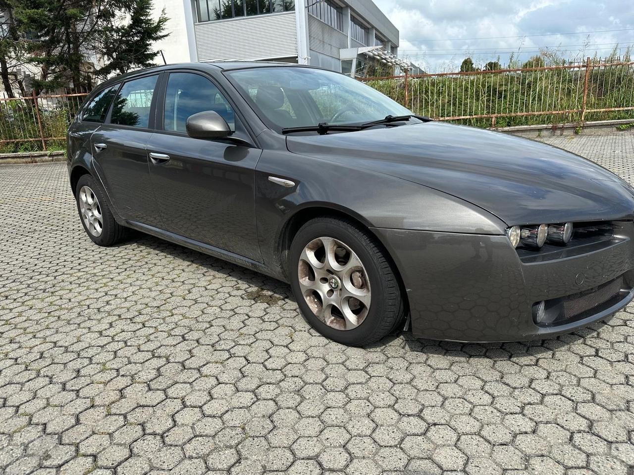 Alfa Romeo 159 1.9 JTDm Sportwagon