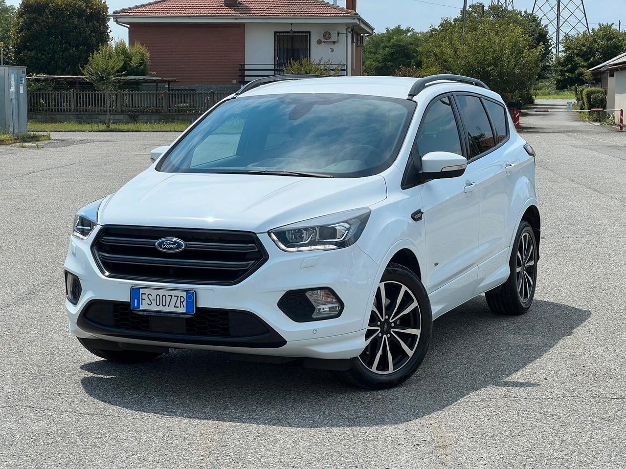 Ford Kuga 2.0 TDCI 180 CV S&S 4WD Powershift ST-Line