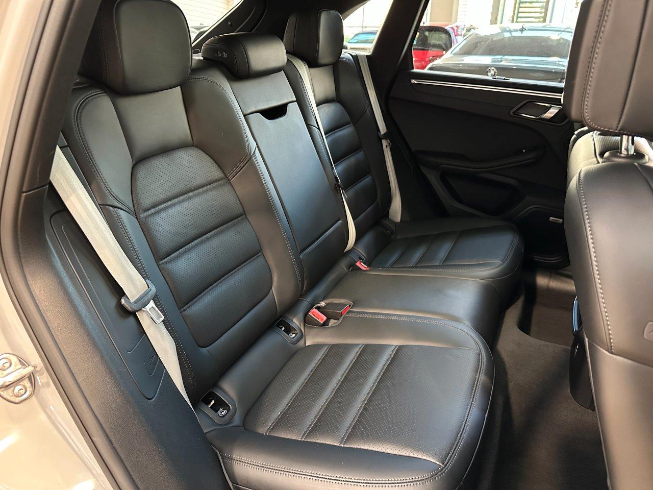 Porsche Macan 2.0 PDK-21"-Tetto-Scarichi-PASM-Sedili Vent-Bose