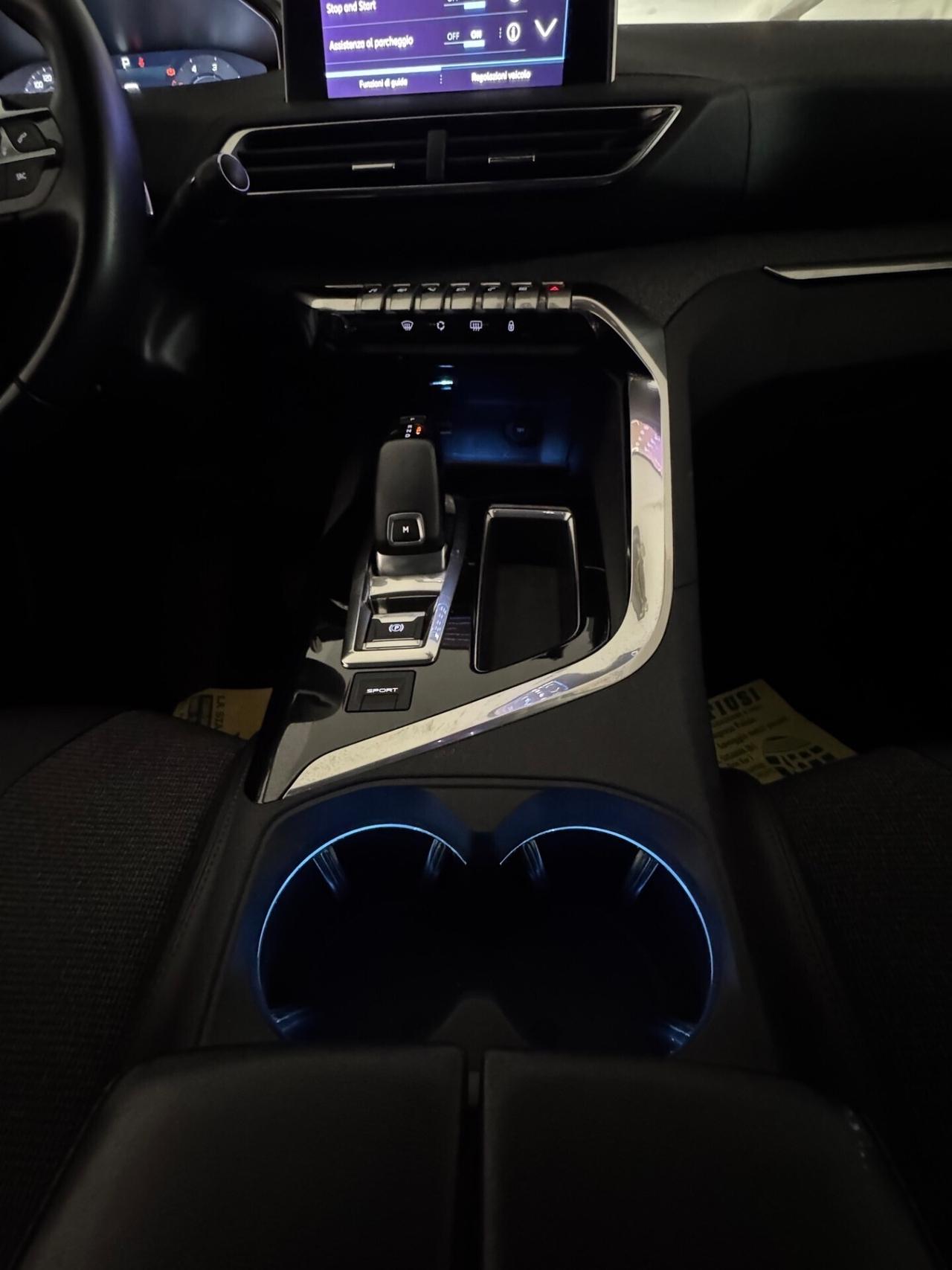Peugeot 3008 HDi 130 EAT8 Allure Retroc led Iva