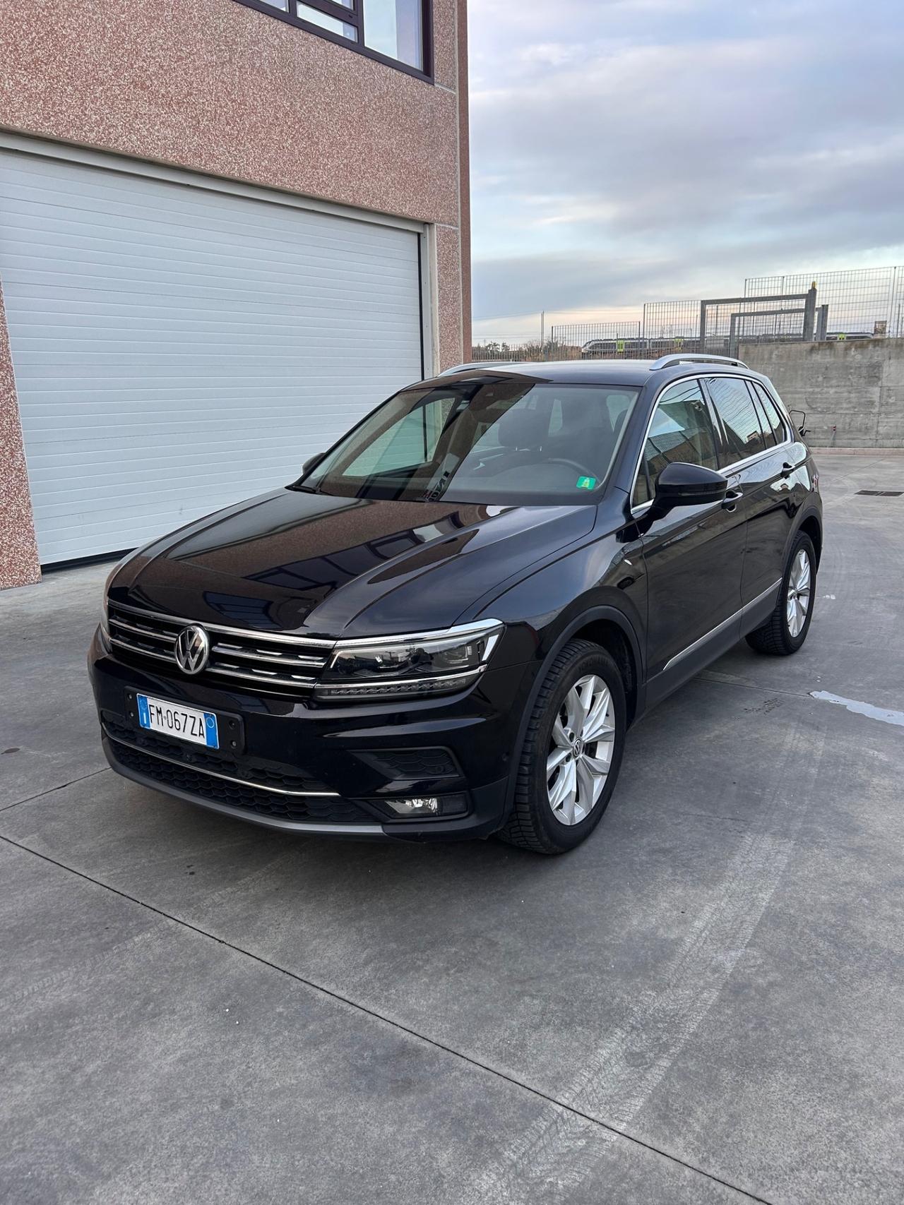 Volkswagen Tiguan 2.0 TDI 4MOTION Business BlueMotion Technology