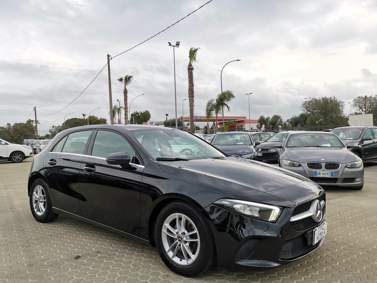 MERCEDES-BENZ A 180 d Automatic Business Extra