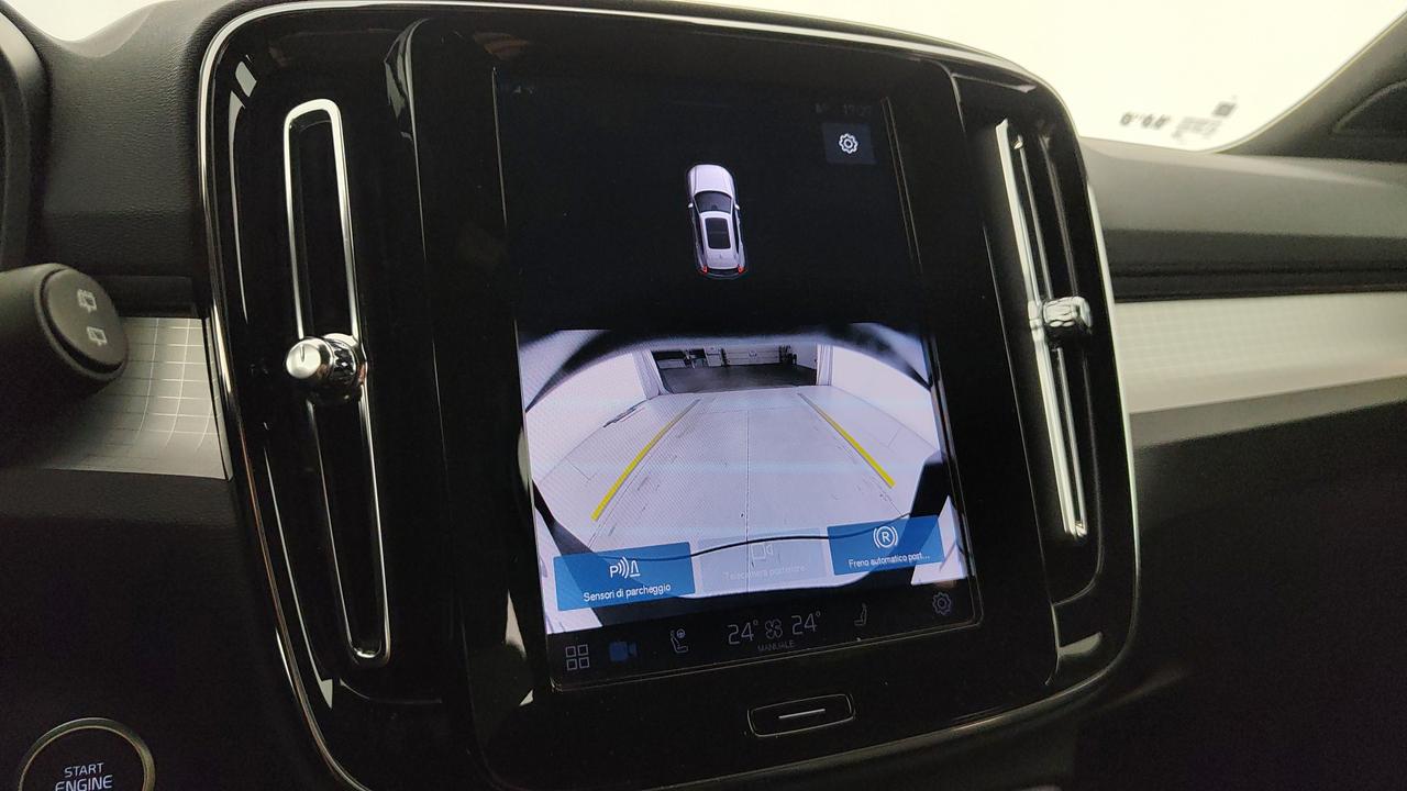 VOLVO XC40 2.0 b3 Core auto