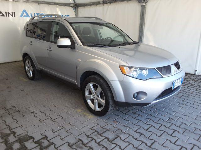 MITSUBISHI Outlander 2.0 DI-D 140cv Instyle 4WD 7 POSTI
