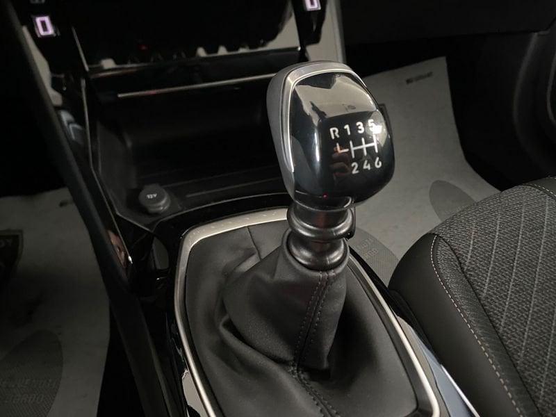 Peugeot 208 Allure PureTech 100 S&S