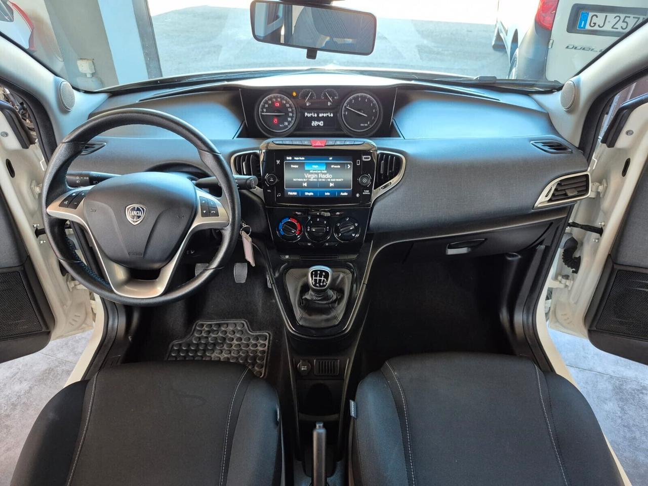 Lancia Ypsilon 1.0 FireFly 5p Hybrid Gold