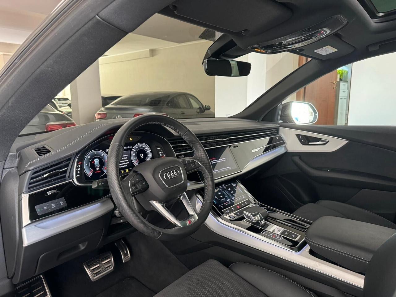 Audi Q8 50 TDI 286 CV quattro Sport S-LINE TETTO MATRIX FULL