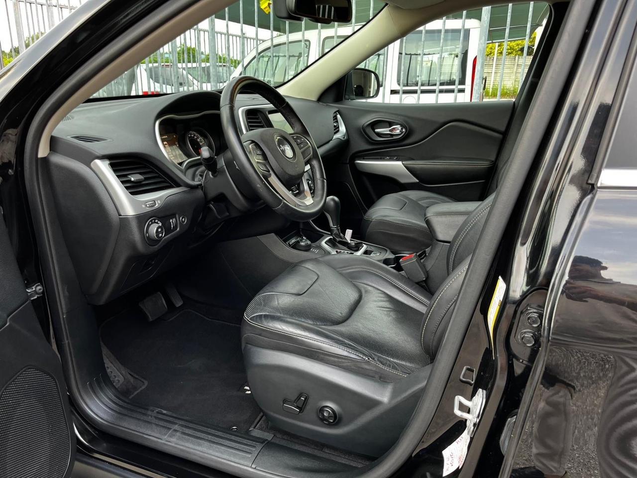 Jeep Cherokee 2.2 Mjt II 4WD Active Drive I Overland