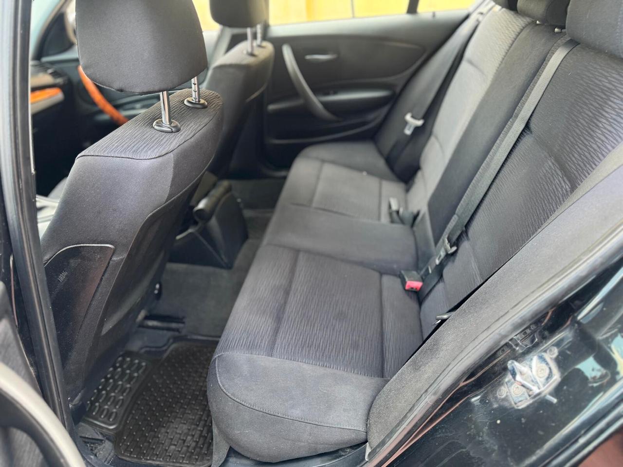 Bmw 118d 2.0 Diesel 5 porte Futura DPF CATENA FATTA