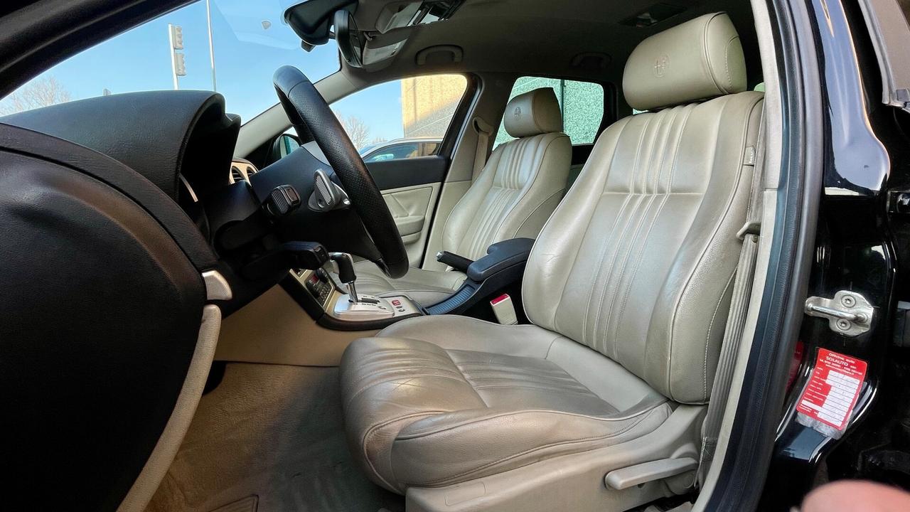 ALFA ROMEO 159 SPORTWAGON 2.4 JTDM EXCLUSIVE Q-TRONIC 200CV - PELLE, IMPIANTO BOSE