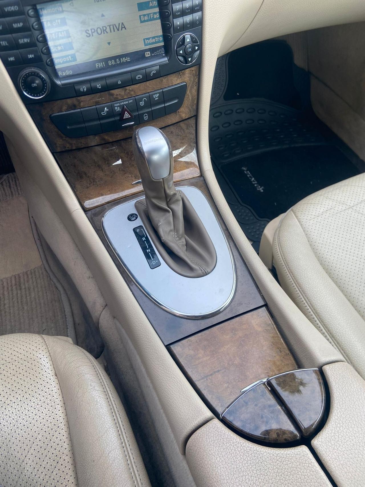 Mercedes-benz Classe E 320 CDI V6 cat AVANTGARDE SPORT