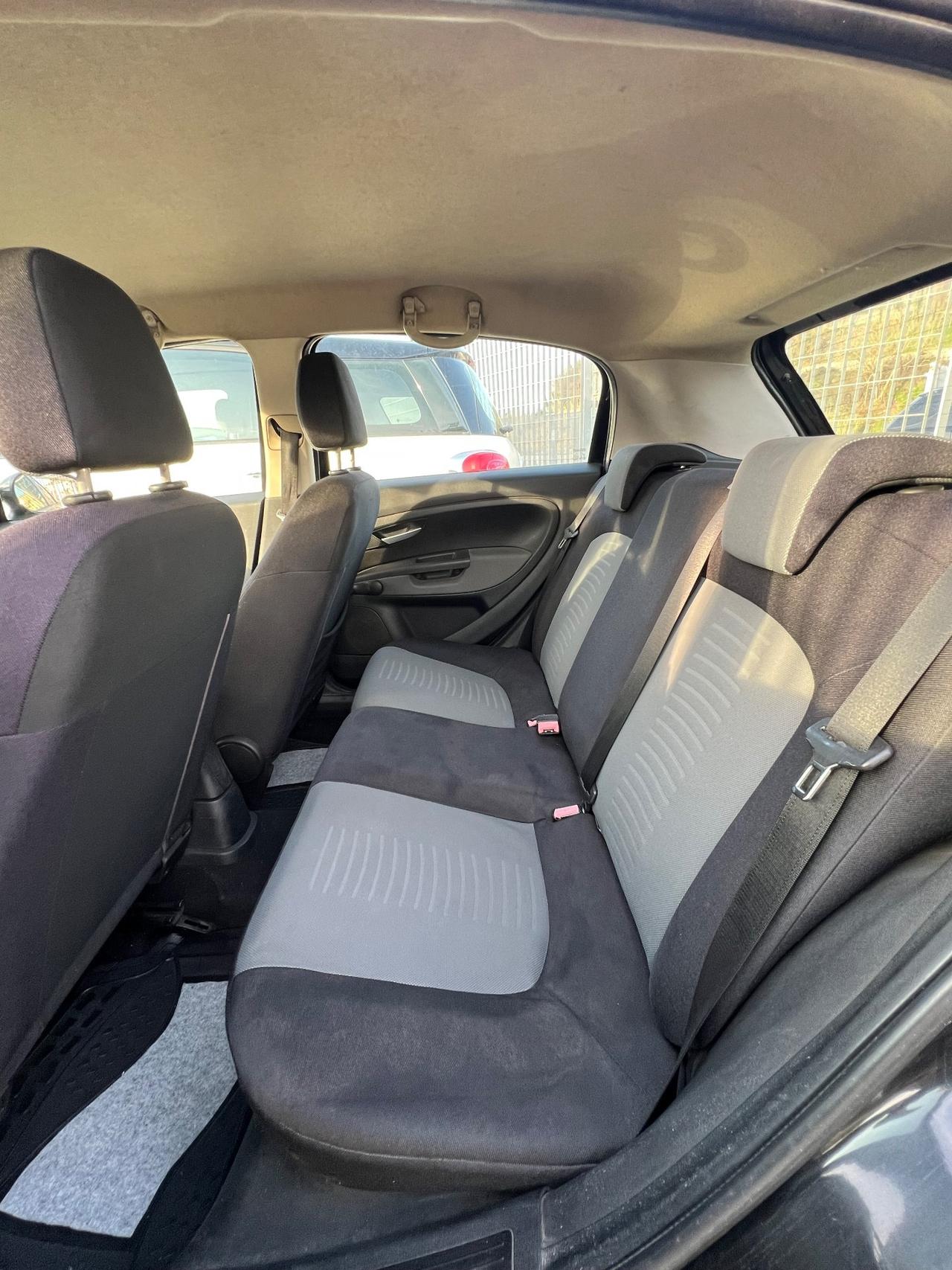 Fiat Grande Punto 1.3 MJT 90 CV 5 porte Dynamic