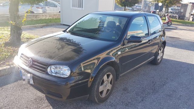 VOLKSWAGEN Golf 1.6 cat 3 porte