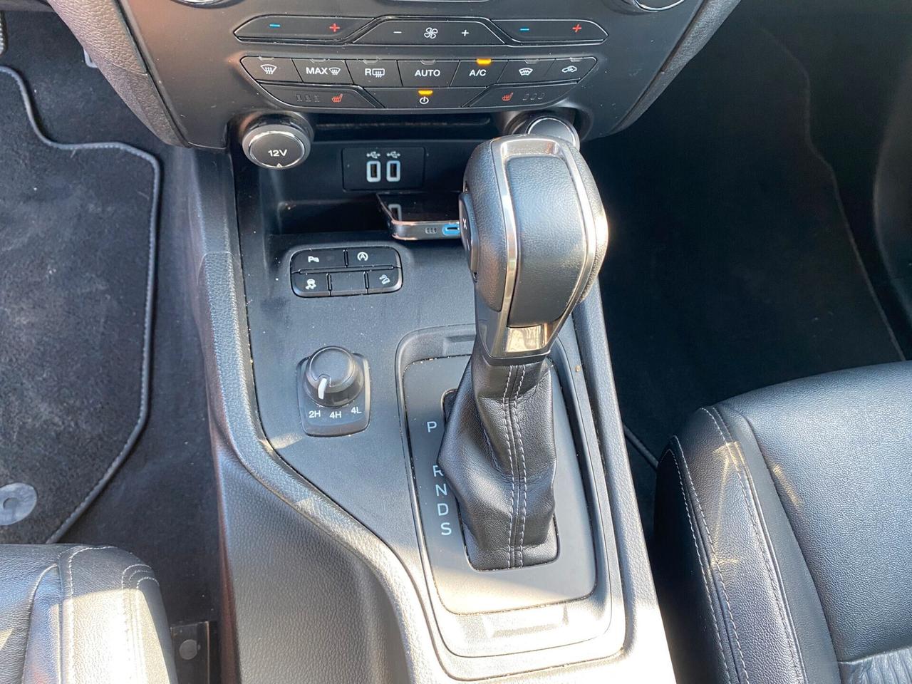 Ford Ranger 2.0 TDCi aut. 213CV DC Limited 5 posti