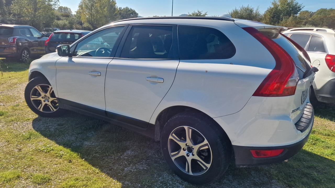 Volvo XC 60 XC60 D3 Geartronic Kinetic