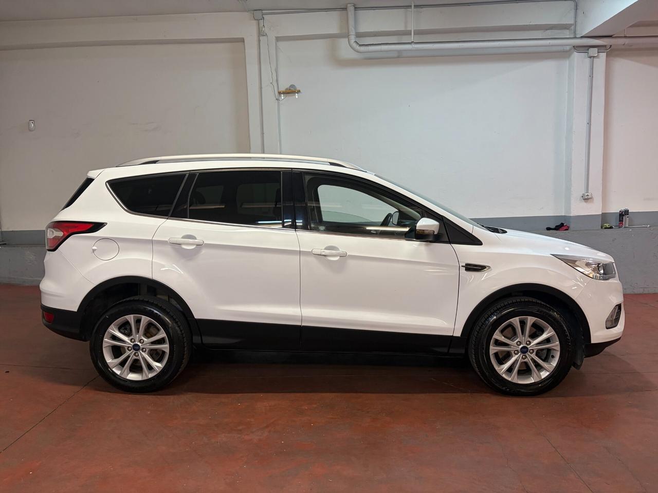 Ford Kuga 1.5 TDCI 120 CV S&S 2WD Titanium