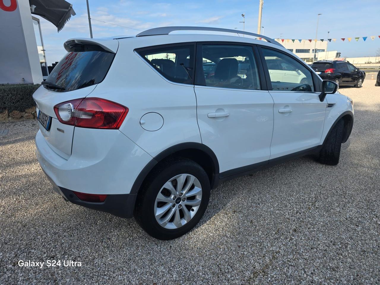 Ford Kuga 2.0 TDCi 136 CV 4WD garanzia