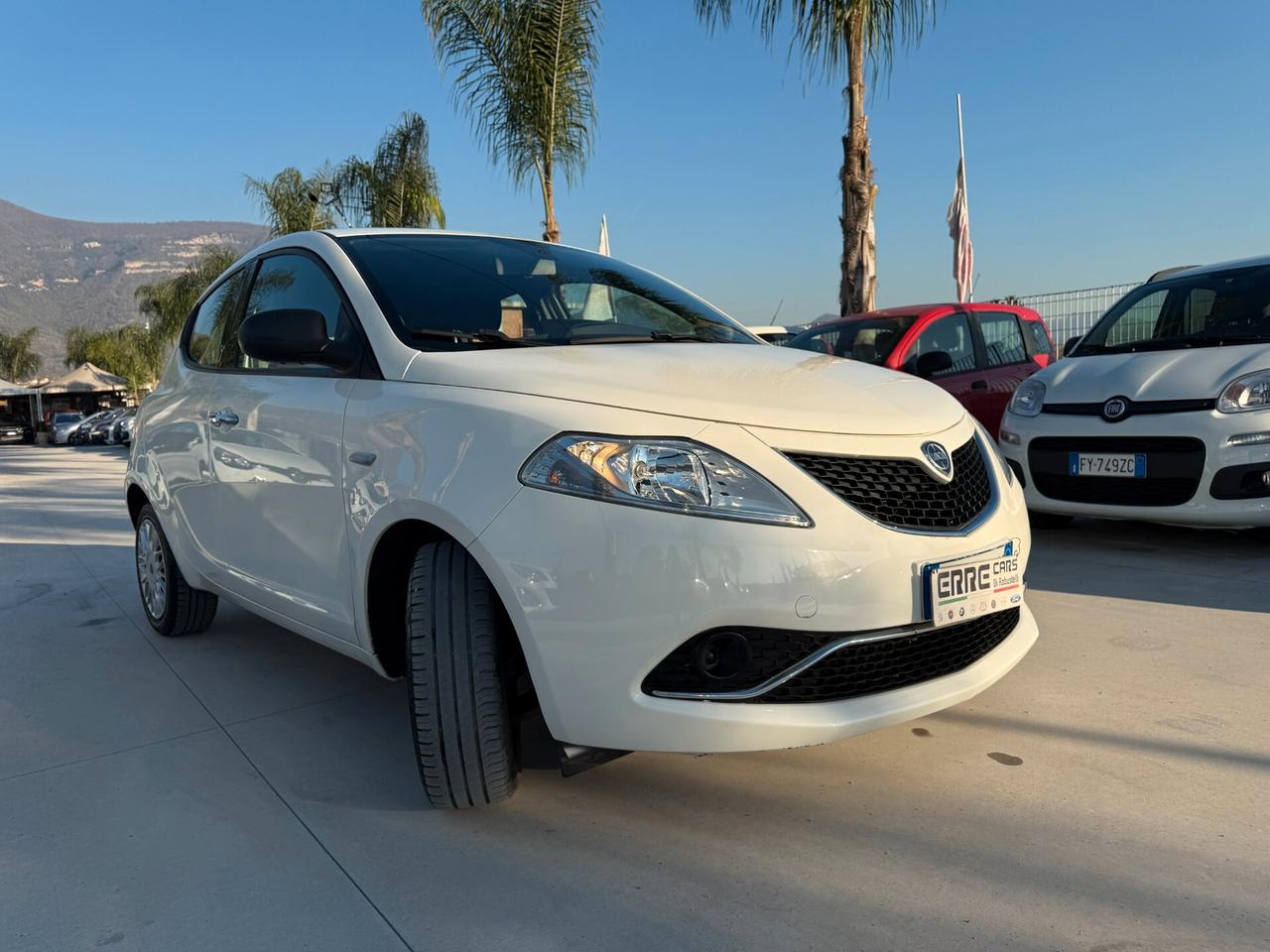 LANCIA YPSILON 2017 1.2 BENZINA 69 CV * 57.000 KM