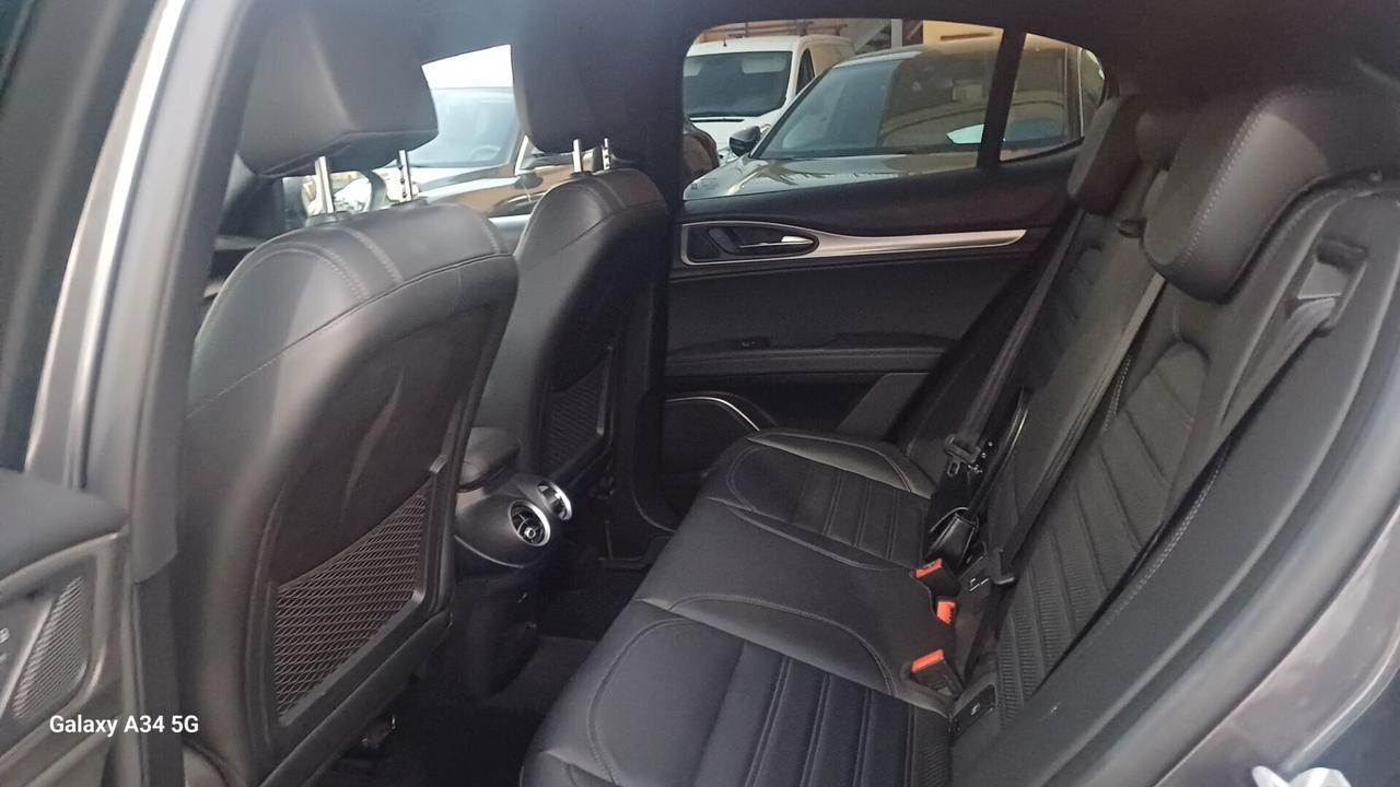 Alfa Romeo Stelvio 2.2 210 CV AT8 Q4 " Veloce Tì "