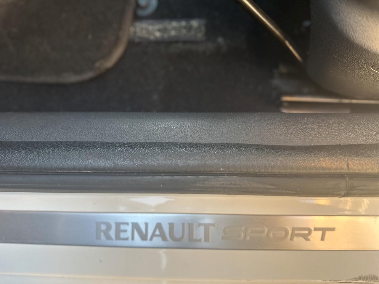 Renault Clio 2.0 16V 203CV 3 porte RS