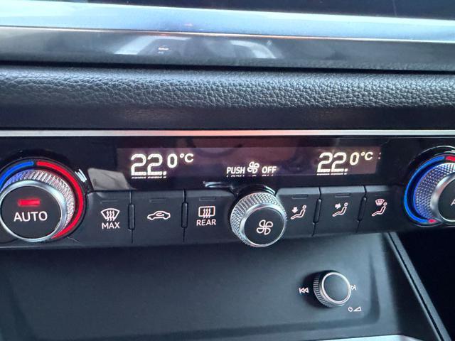 AUDI Q3 35 TFSI Business Advanced