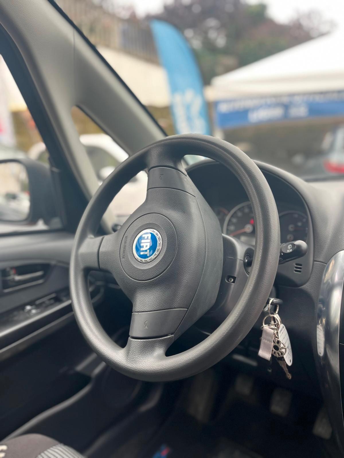 Fiat Sedici 1.6 16V 4x4 Emotion