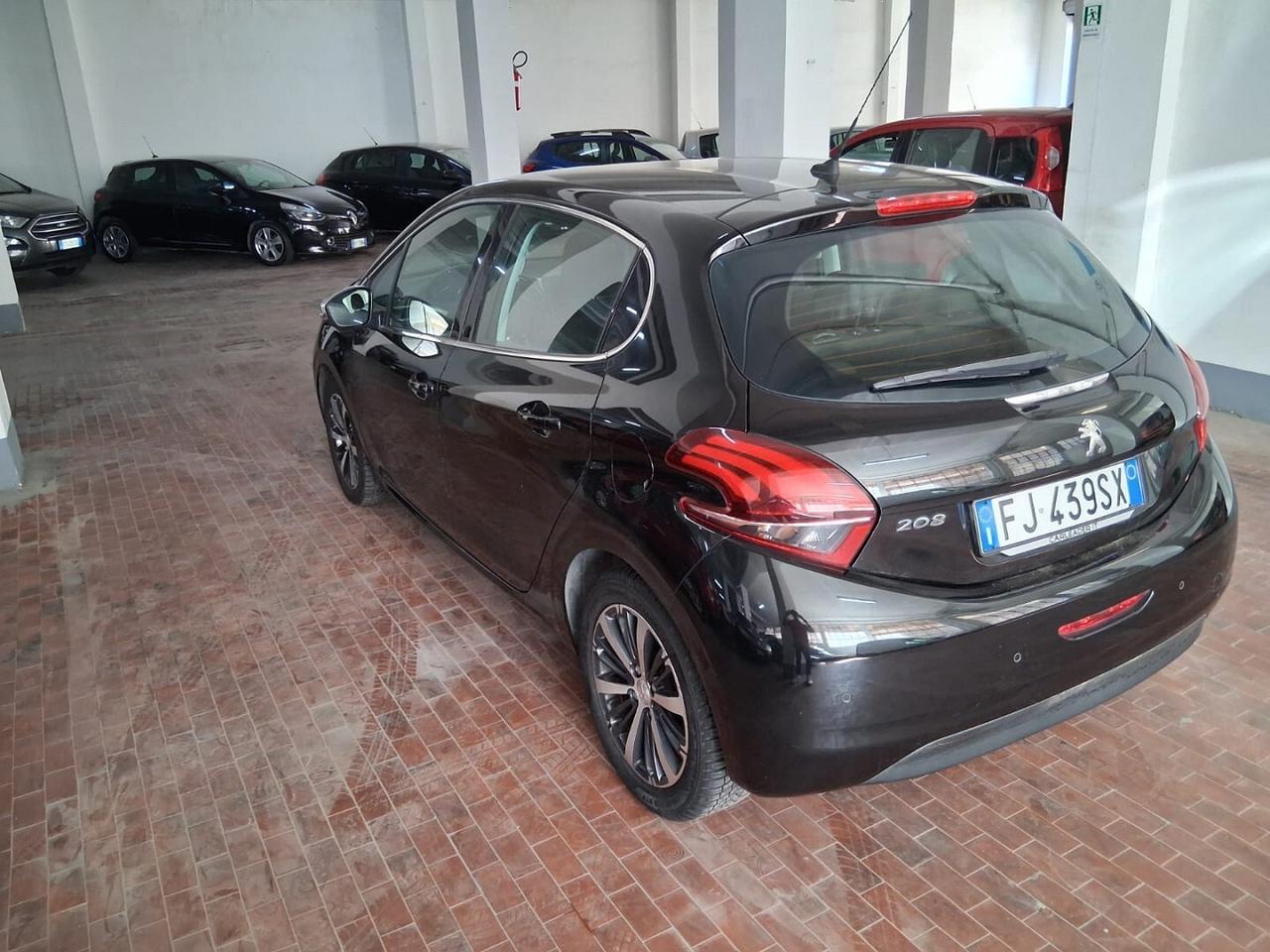 Peugeot 208 1.6 HDI 75cv allure 5p