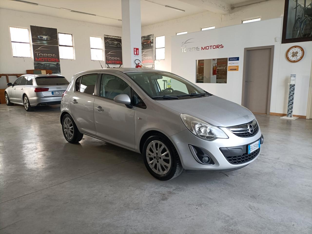 Opel Corsa 1.3 CDTI 95CV F.AP. 5 porte Cosmo - 10/2011