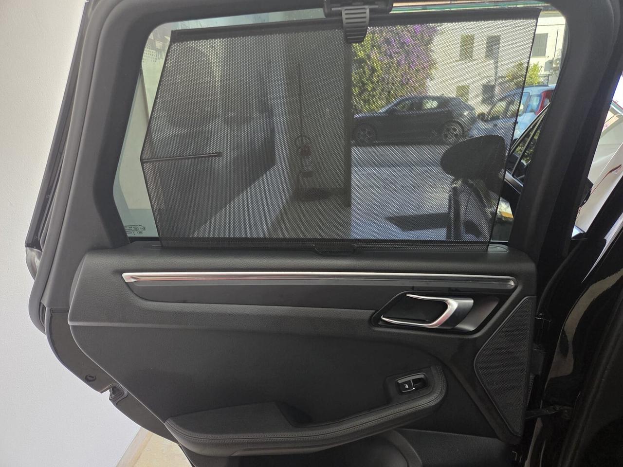 PORSCHE MACAN 2.0 245CV AUTOM TETTO NAV XENON-2019