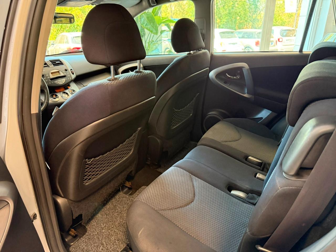 Toyota RAV 4 2.2 D-4D 136 CV Luxury