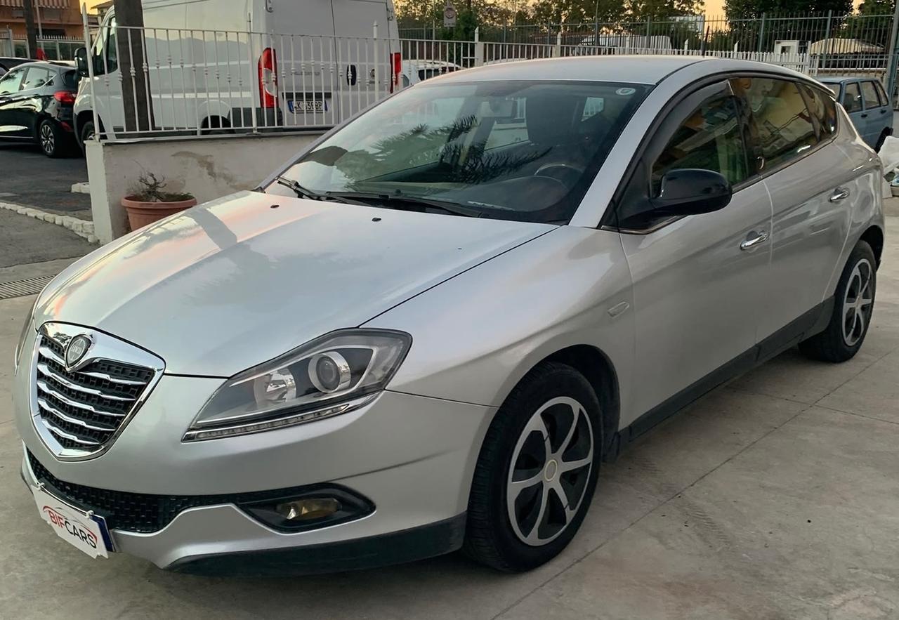 Lancia Delta 1.6 MJT DPF Oro