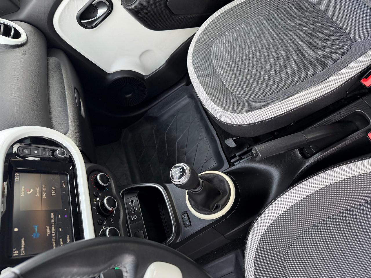 Renault Twingo SCe 65 CV Duel