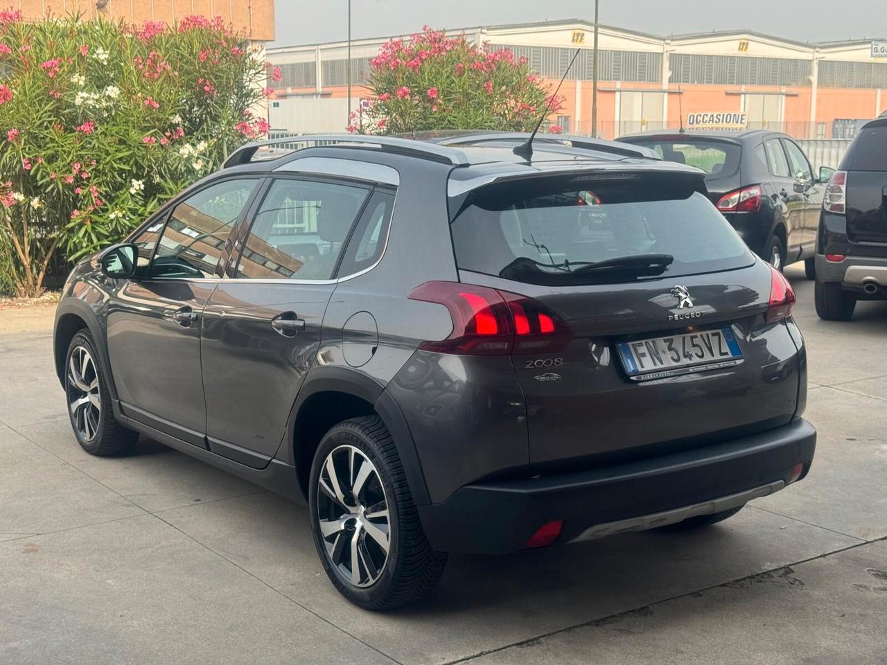 Peugeot 2008 PureTech Turbo 110 S&S Allure