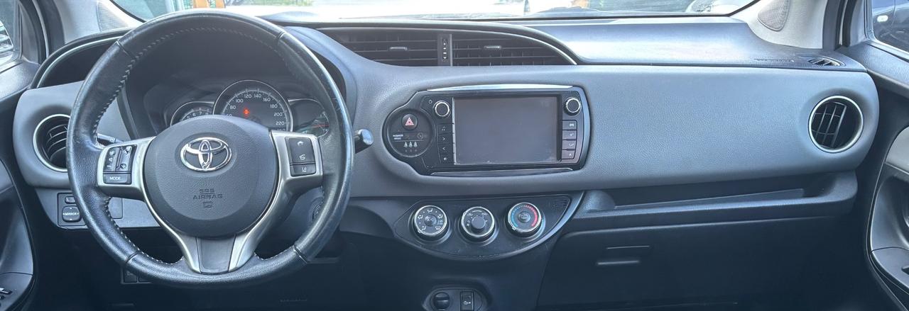 Toyota Yaris 1.0 5 porte Lounge OK NEOPATENTATI