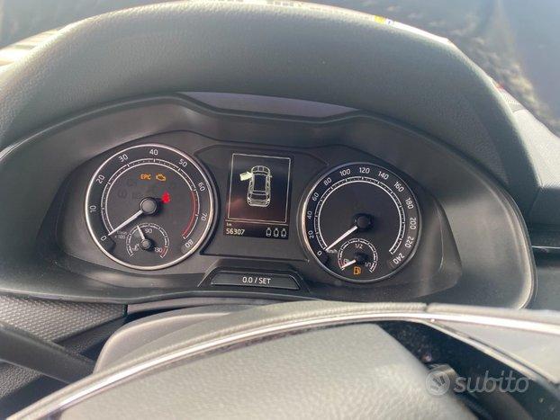 SKODA Kamiq 1.0 TSI 110 CV DSG Ambition