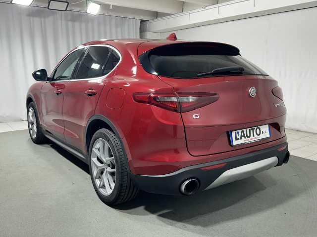 Alfa Romeo Stelvio 2.0 Turbo 280 CV AT8 Q4 First Edition