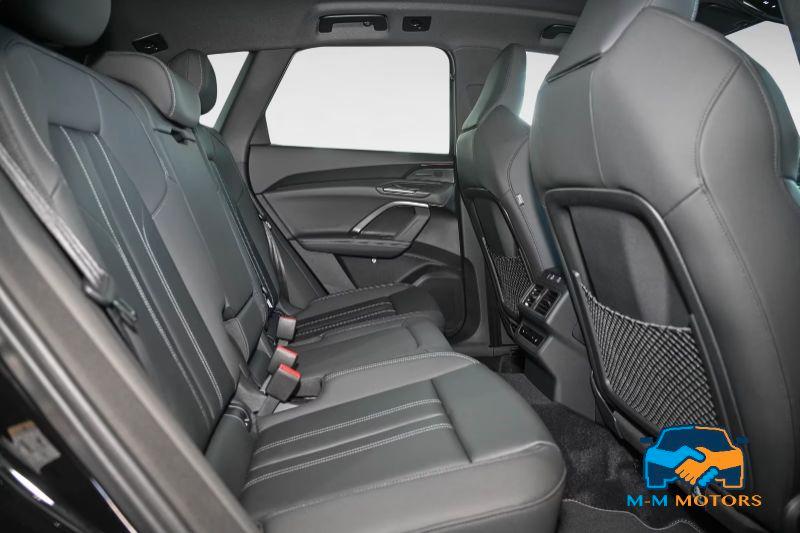 AUDI Q5 TDI quattro S tronic