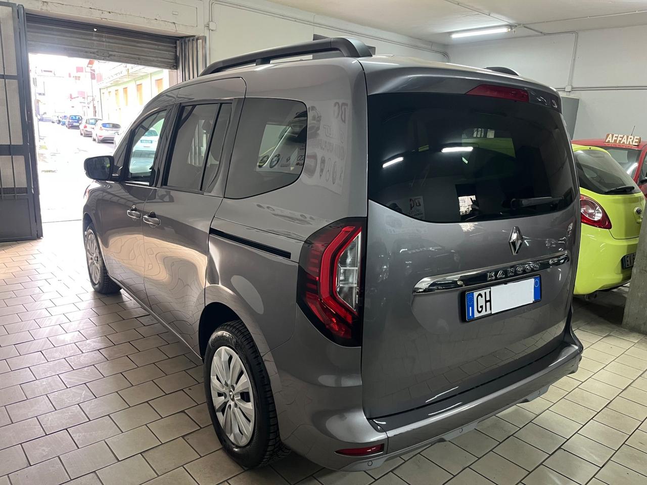 Renault Kangoo 1.5 dCi 95CV edition 48000 km 22