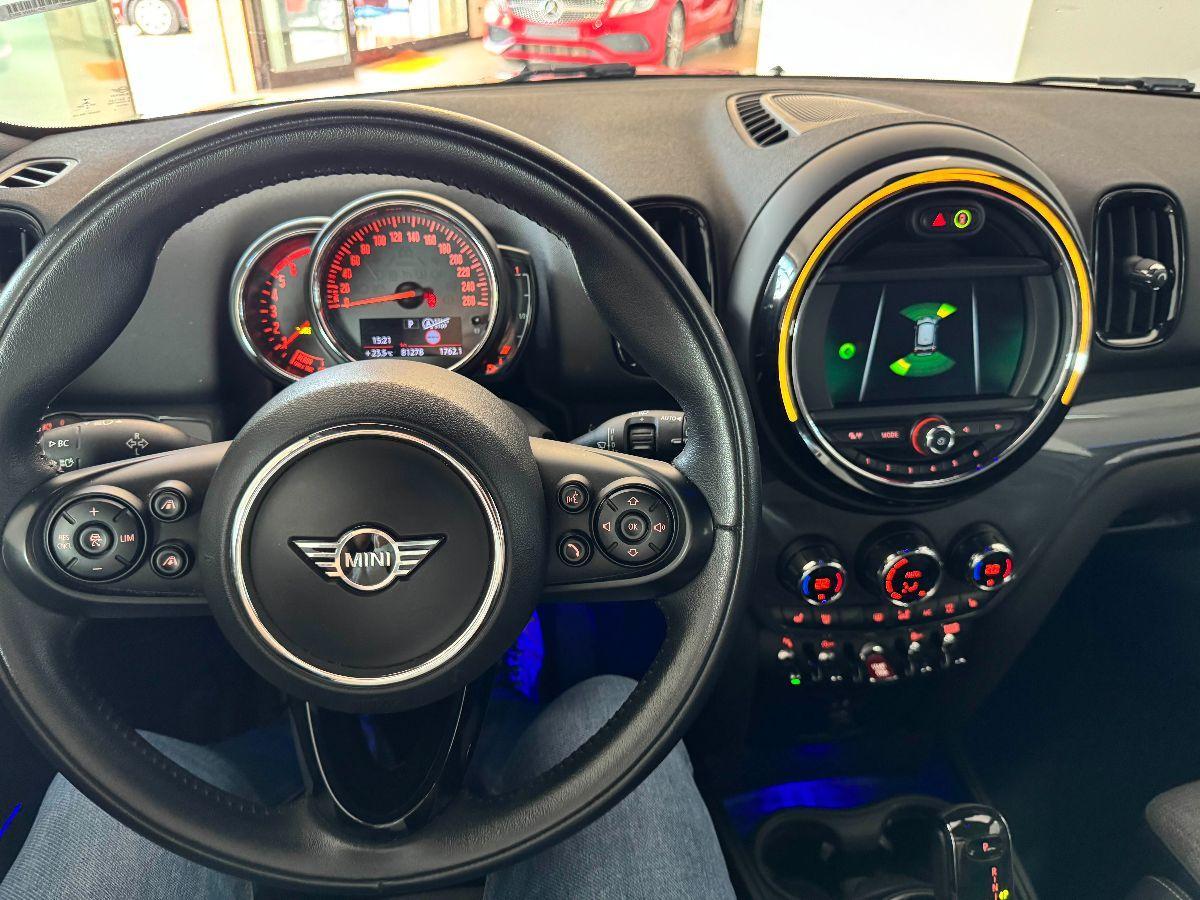MINI - Countryman - Mini Cooper D Busin. ALL4 Aut.