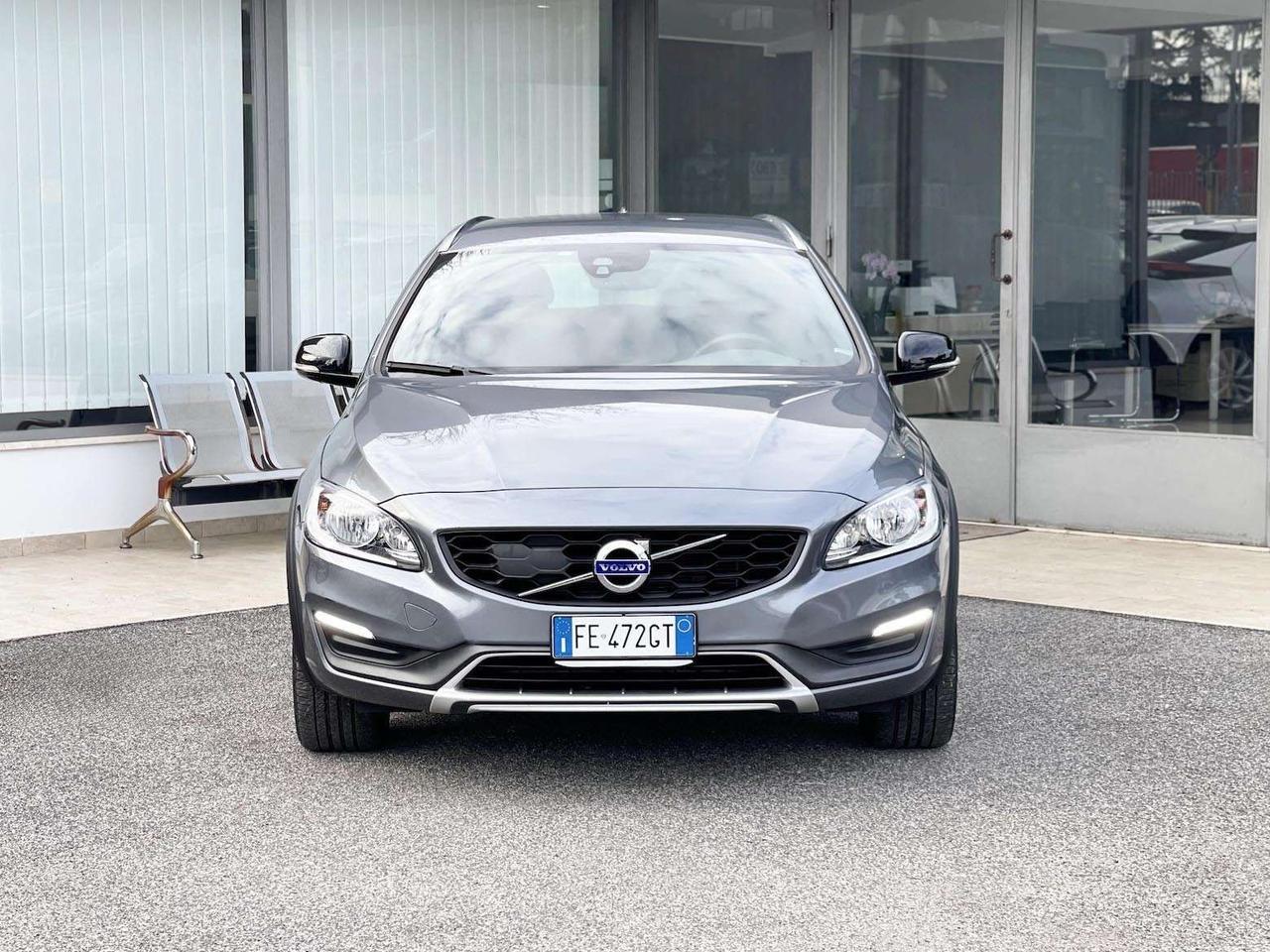 Volvo V60 Cross Country 2.0 Diesel 150CV Auto E6 - 2016