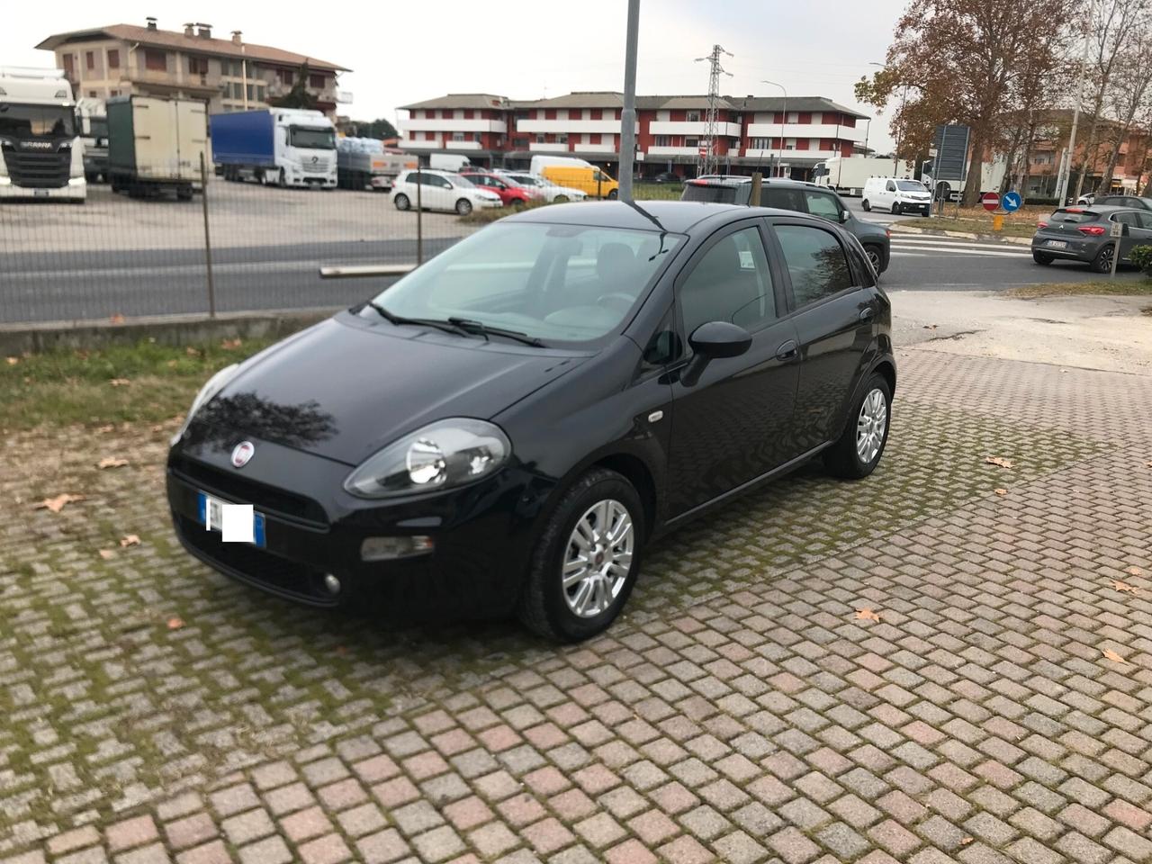 Fiat Punto 5p 1.3 mjt II 16v street 75cv pdc NEOPATENTATI