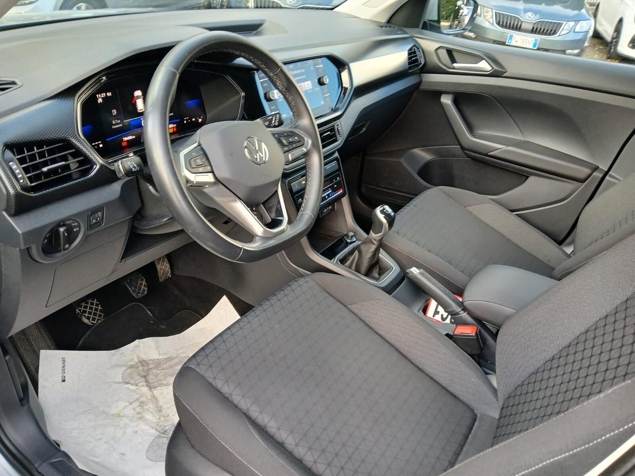 Volkswagen T-Cross 1.0 TSI 110 CV Sport