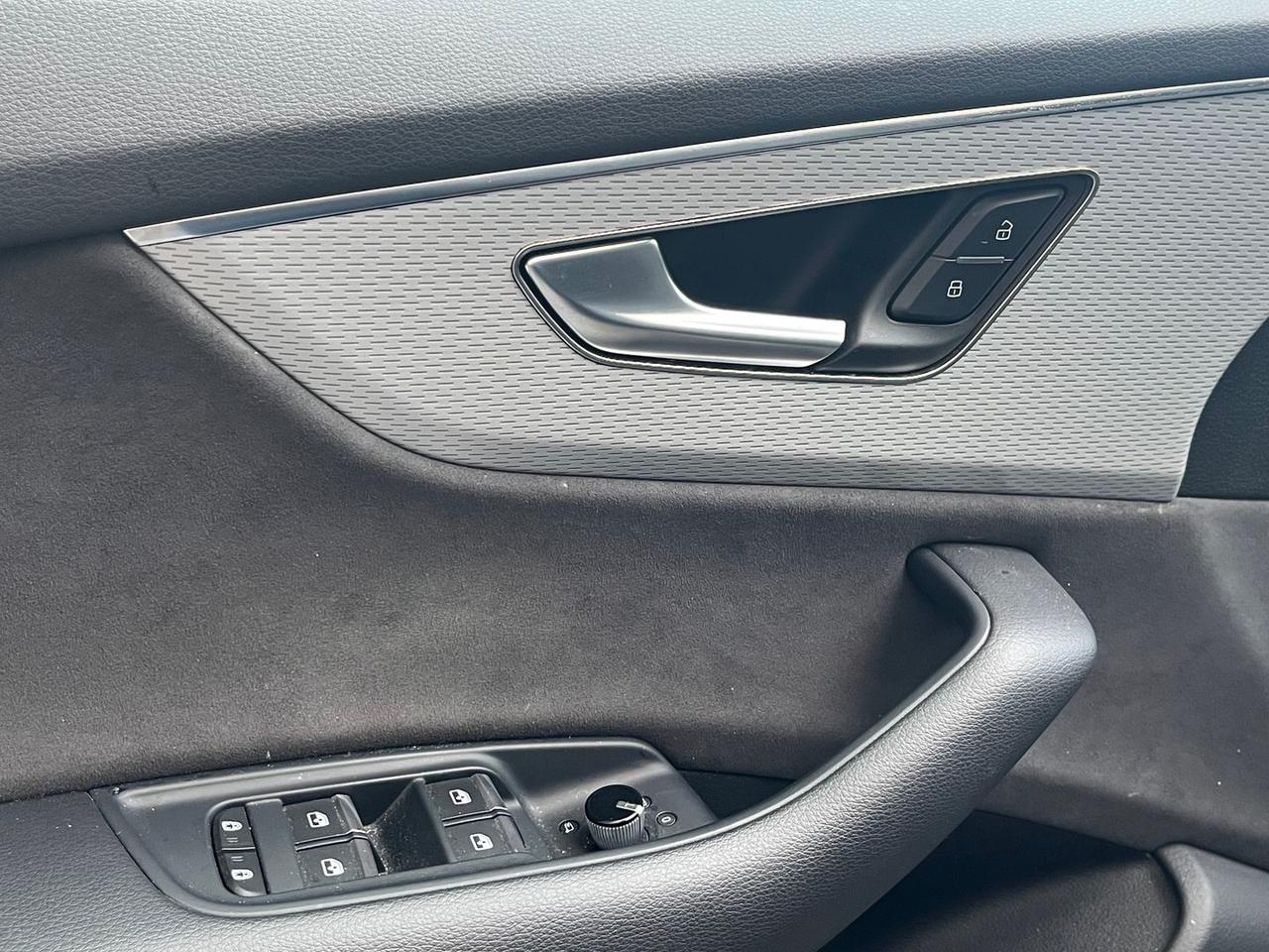 Audi Q8 S Line Edition 3.0 45 TDI MHEV #8569