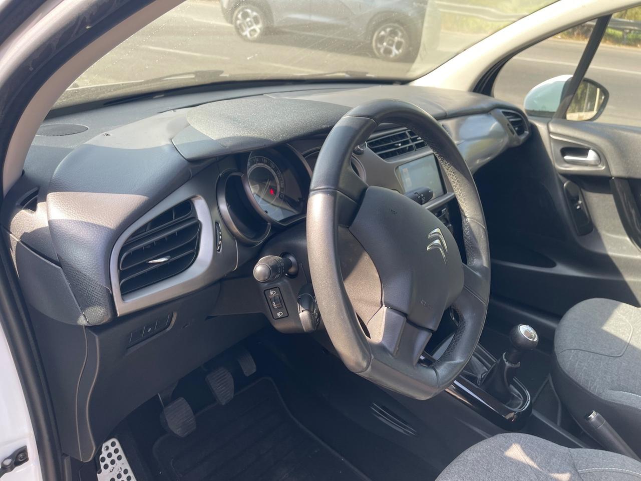 Citroen C3 PureTech 82 Live Edition
