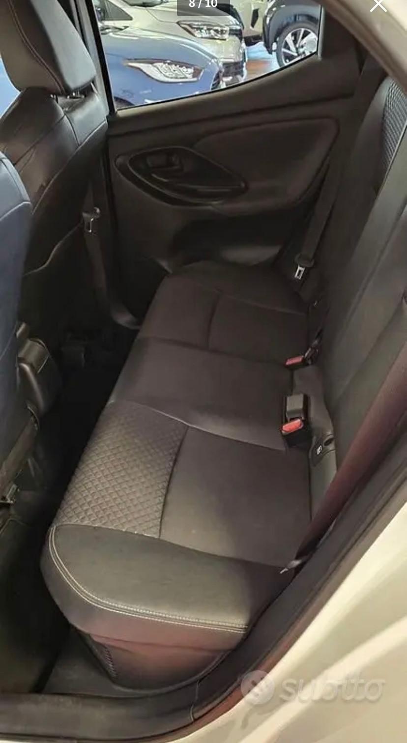 Toyota Yaris 1.5 Hybrid 5 porte Lounge